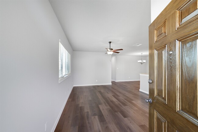 9709 Grosbeak Ln in The Woodlands, TX - Building Photo - Building Photo