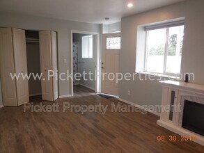 307 E 30th St in Bremerton, WA - Building Photo - Building Photo