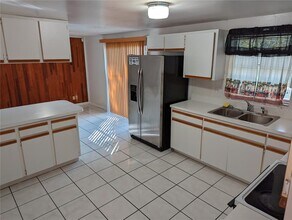 3408 Myrica St in Tampa, FL - Building Photo - Building Photo