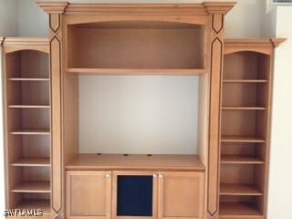 property at 6448 Huntington Lakes Cir