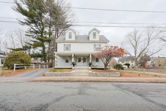 24 Charles St in Westborough, MA - Building Photo - Building Photo