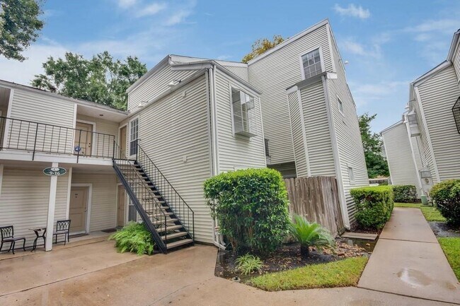 property at 9809 Richmond Ave.