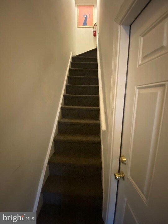 1929 E Dauphin St Photo