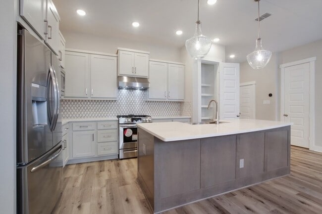 10930 Keaton Landing Dr in Houston, TX - Building Photo - Building Photo