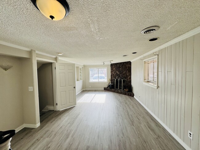 8450 Turnpike Dr, Unit Unit 2 in Westminster, CO - Building Photo - Building Photo