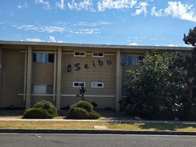 11234 Pangborn Ave in Downey, CA - Building Photo - Building Photo