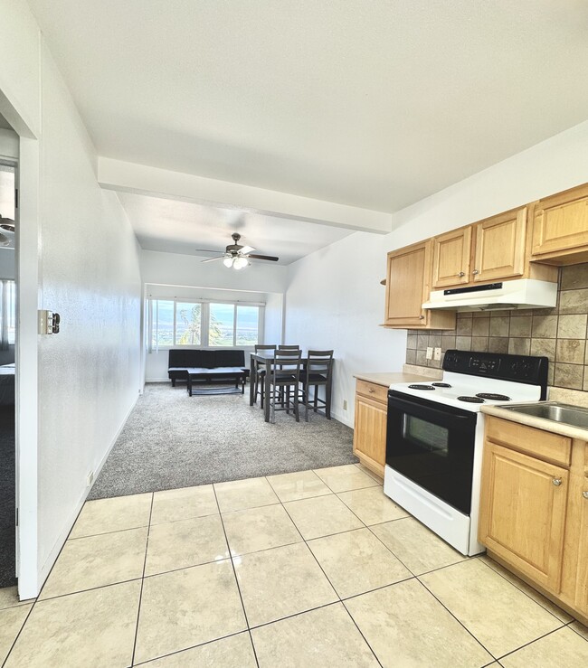 471 Liholiho St in Wailuku, HI - Building Photo - Building Photo