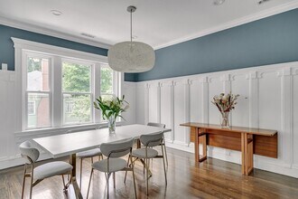 105 Winchester St, Unit 3 in Brookline, MA - Building Photo - Building Photo