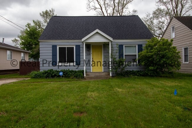 property at 124 Nancy St SE