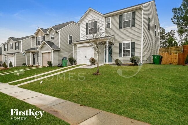 5727 Natick Dr in Charlotte, NC - Building Photo - Building Photo