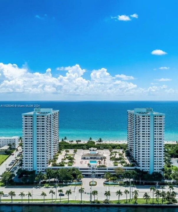 1201 S Ocean Dr, Unit 220S in Hollywood, FL - Building Photo