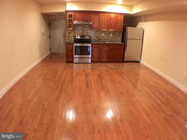 1241 Vine St in Philadelphia, PA - Building Photo - Building Photo