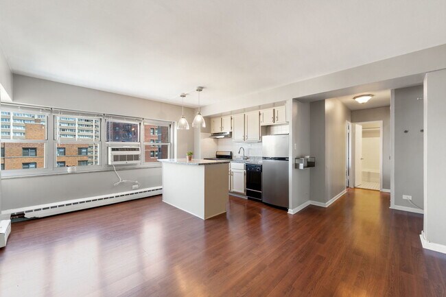 4970 N Marine Dr in Chicago, IL - Building Photo - Building Photo