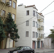 2416 8th Ave in Oakland, CA - Building Photo - Building Photo