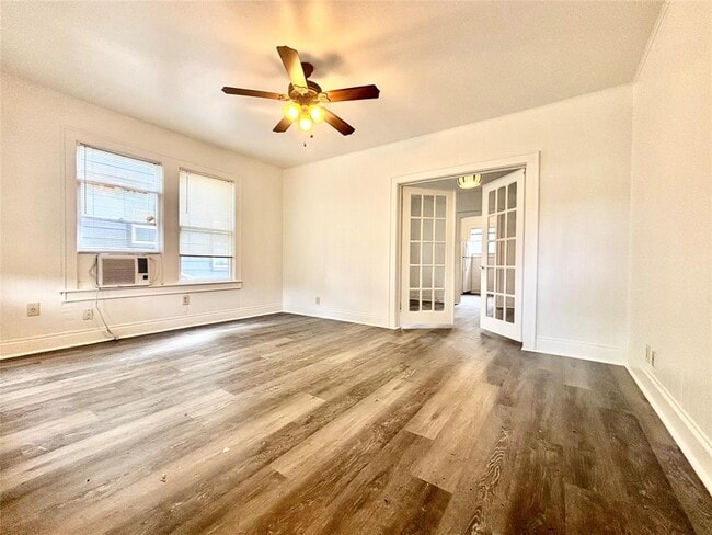 1203 Leona St in Austin, TX - Building Photo - Building Photo