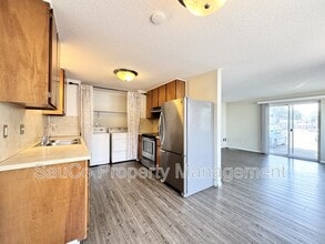 444 N 12th St in Saint Helens, OR - Building Photo - Building Photo