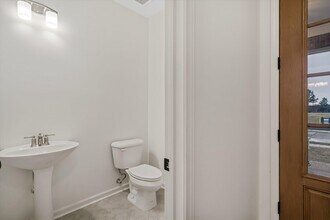 300 Maple St in Oakland, TN - Building Photo - Building Photo