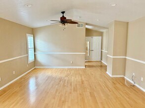 12065 Cassini Ct in San Diego, CA - Building Photo - Building Photo