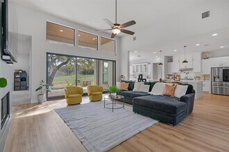 264 Wellborn Rd in Liberty Hill, TX - Building Photo - Building Photo