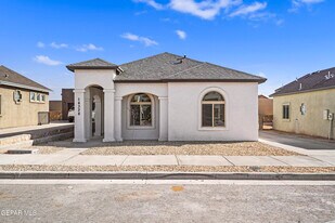 14328 Chris Zingo Ln in El Paso, TX - Building Photo