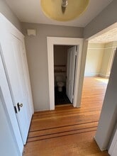 1150 Summit Ave in Victoria, BC - Building Photo - Building Photo