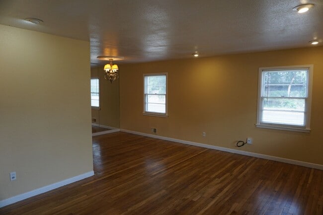 2319 32nd St in Lubbock, TX - Building Photo - Building Photo