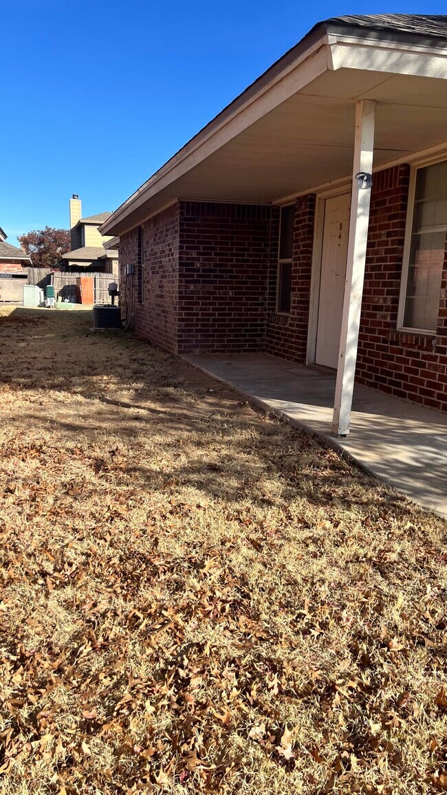 3102 110th St in Lubbock, TX - Building Photo - Building Photo