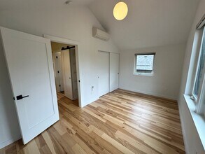 5774 NE Rodney Ave in Portland, OR - Building Photo - Building Photo