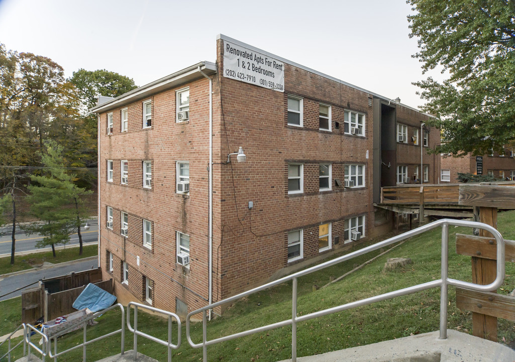 Quebec Terrace Apartments in Silver Spring, MD - Building Photo