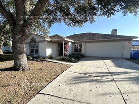 1803 Landside Dr in Valrico, FL - Building Photo