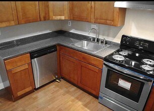 217 James Ct in Evesham, NJ - Building Photo - Building Photo