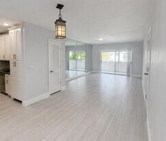 6521 Bay Club Dr in Fort Lauderdale, FL - Building Photo