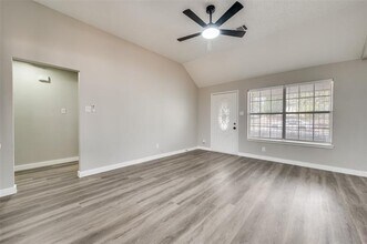 2238 Arroyo Ave in Dallas, TX - Building Photo - Building Photo