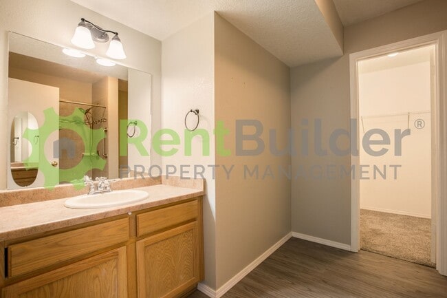 3780 Rancher Loop NE in Rio Rancho, NM - Building Photo - Building Photo