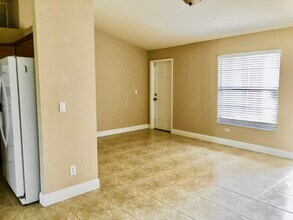 192 Argonne Ave S in Lehigh Acres, FL - Building Photo - Building Photo