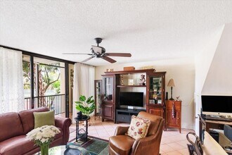 2831 SW 87th Ave, Unit #706 in Davie, FL - Foto de edificio - Building Photo