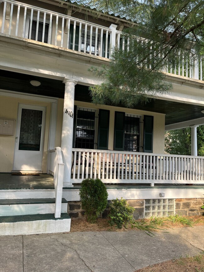 4101 Roland Ave, Unit 2F in Baltimore, MD - Building Photo - Building Photo