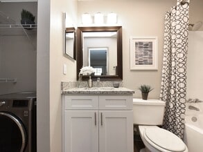 Copper Pointe in Knoxville, TN - Building Photo - Building Photo