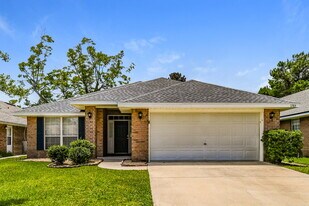 1783 Saw Lake Drive in Middleburg, FL - Building Photo