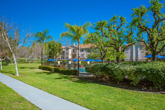 Central Park in La Mesa, CA - Building Photo - Building Photo