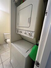 260 NW 107th Ave in Miami, FL - Building Photo - Building Photo