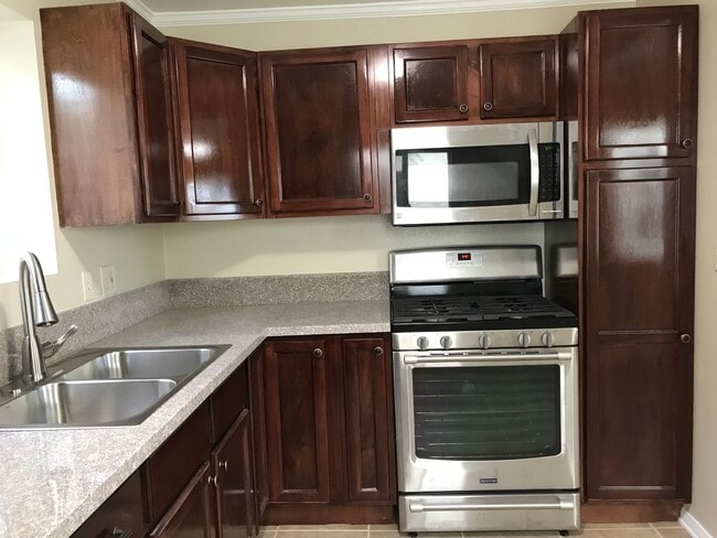 367 Howell Rd, Unit 2 in Oxnard, CA - Building Photo - Building Photo