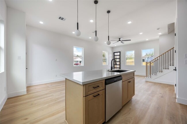 property at 4804 Carmen St