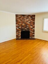 12731 Pacific Ave, Unit 6 in Los Angeles, CA - Foto de edificio - Building Photo