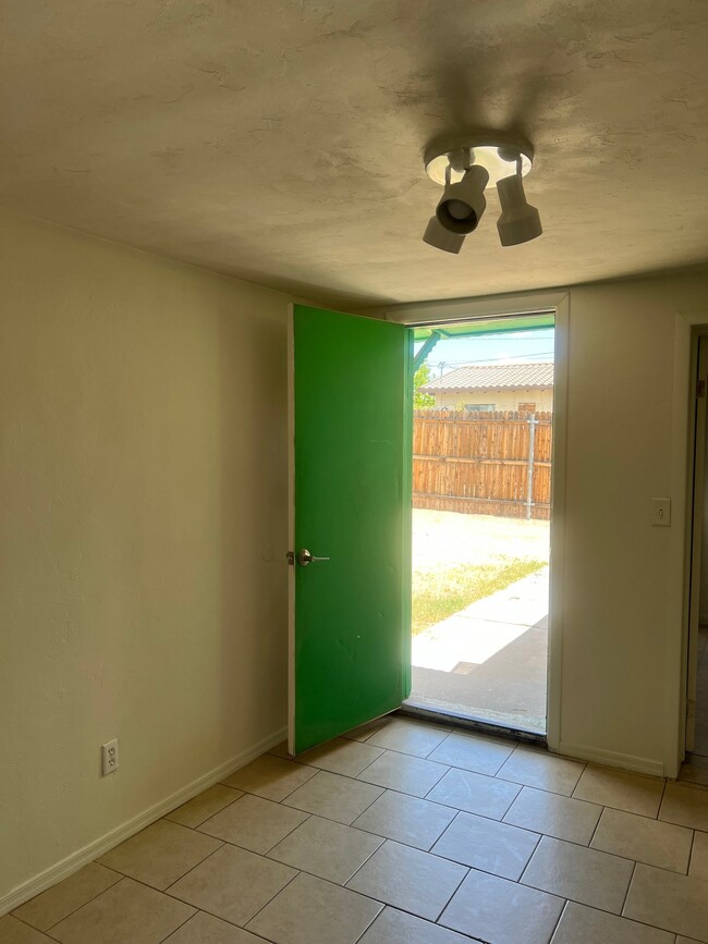 826 E Lee St in Tucson, AZ - Building Photo - Building Photo