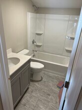 13 Garfield Ave in Woburn, MA - Building Photo - Building Photo
