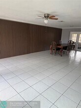 22173 SW 61st Ave in Boca Raton, FL - Building Photo - Building Photo