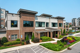 Aventine Northshore in Knoxville, TN - Building Photo - Building Photo