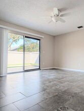 3935 NW Cinnamon Tree Cir in Jensen Beach, FL - Building Photo - Building Photo