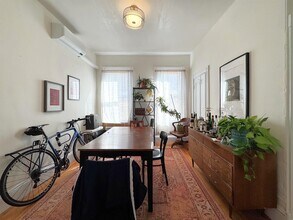 25 Boston St, Unit 2 in Somerville, MA - Building Photo - Building Photo